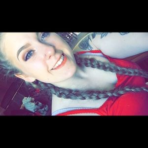 Meet your Posher, Brittany